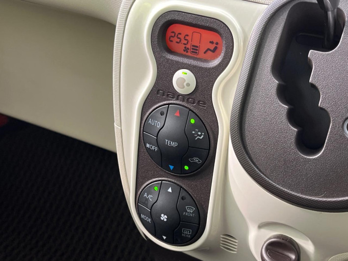 2013 Toyota Porte DBA-NCP141 (UW-6a1f9b84efd92)[28]