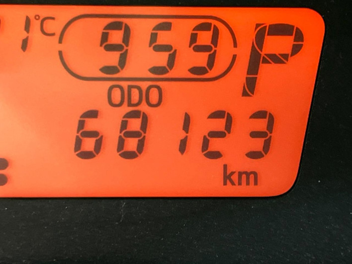 2013 Toyota Porte DBA-NCP141 (UW-6a1f9b84efd92)[2]