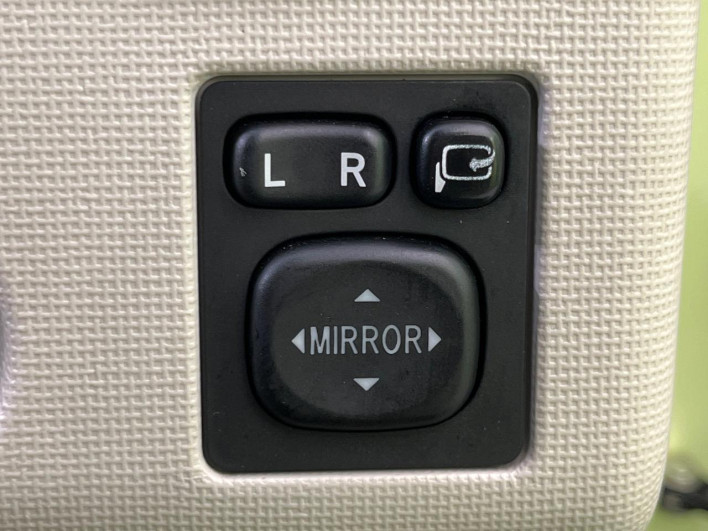 2013 Toyota Porte DBA-NCP141 (UW-6a1f9b84efd92)[14]