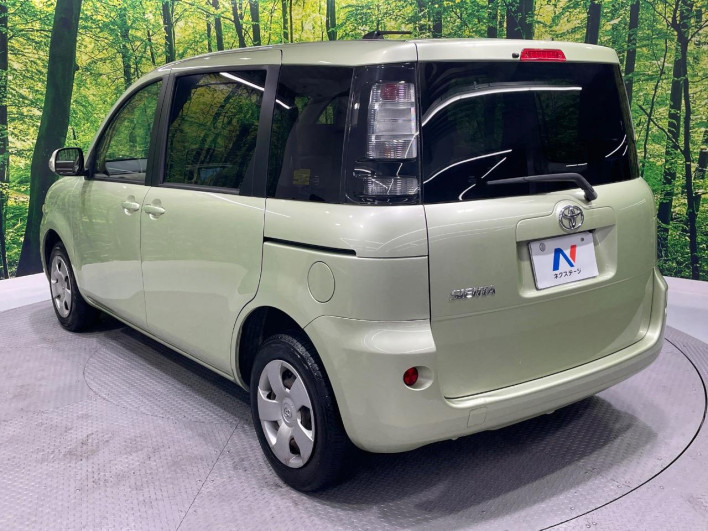 2011 Toyota Sienta DBA-NCP81G (UW-6a1f9b8694e95)[14]