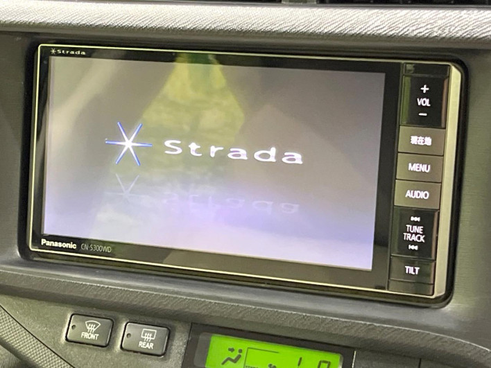 2012 Toyota Aqua DAA-NHP10 (UW-6a1f9b882580c)[8]