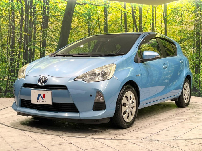 2012 Toyota Aqua DAA-NHP10 (UW-6a1f9b882580c)[13]