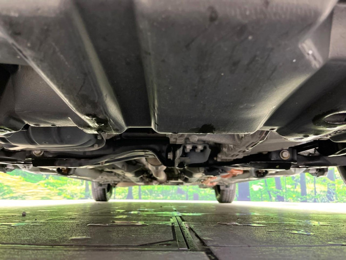 2012 Toyota Aqua DAA-NHP10 (UW-6a1f9b882580c)[12]