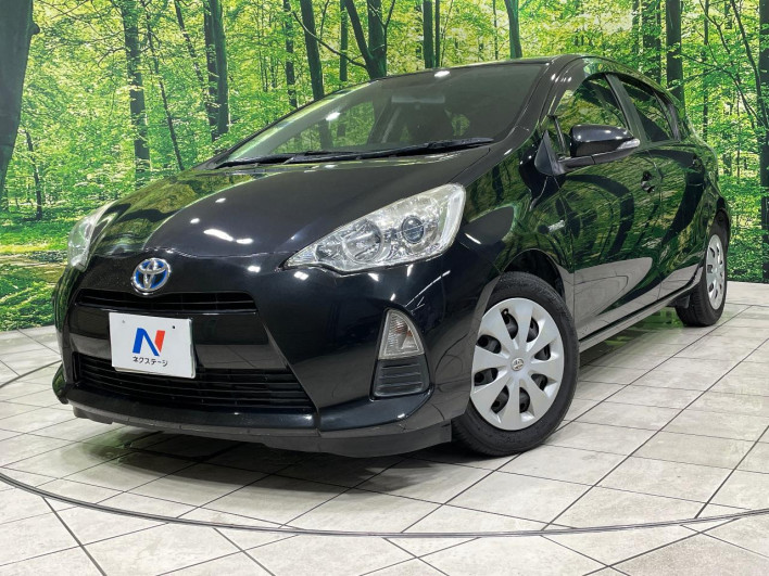 2014 Toyota Aqua DAA-NHP10 (UW-6a1f9b899245b)[0]