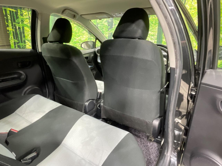 2014 Toyota Aqua DAA-NHP10 (UW-6a1f9b899245b)[26]