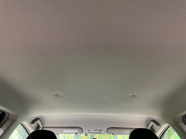 2014 Toyota Aqua DAA-NHP10 (UW-6a1f9b899245b)[17]