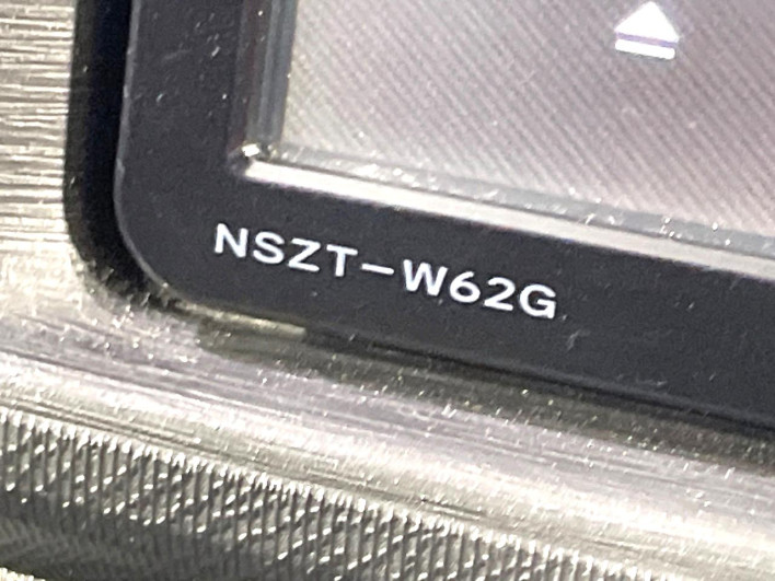 2014 Toyota Aqua DAA-NHP10 (UW-6a1f9b89cc2fe)[20]