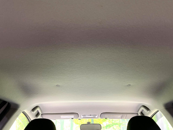 2014 Toyota Aqua DAA-NHP10 (UW-6a1f9b89cc2fe)[14]