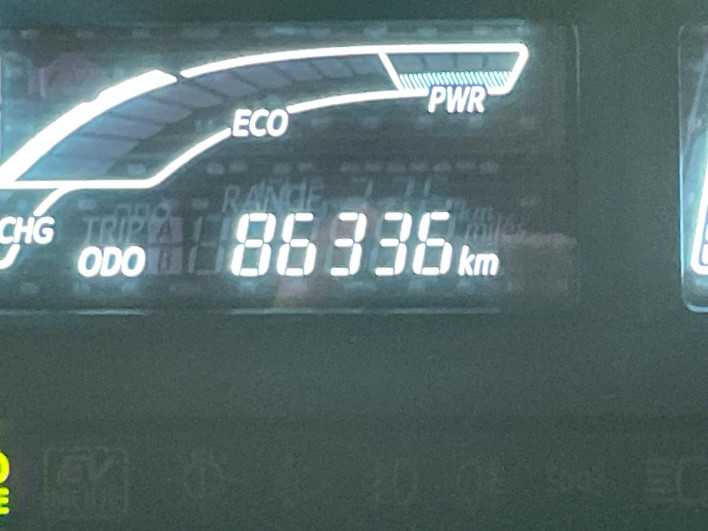 2014 Toyota Aqua DAA-NHP10 (UW-6a1f9b89cc2fe)[2]