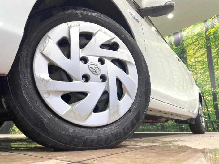 2015 Toyota Aqua DAA-NHP10 (UW-6a1f9b8ee147c)[6]