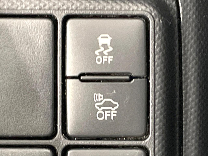 2015 Toyota Aqua DAA-NHP10 (UW-6a1f9b8ee147c)[22]