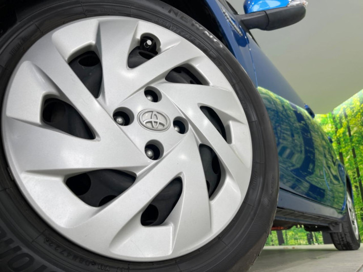 2017 Toyota Aqua DAA-NHP10 (UW-6a1f9b8f62607)[26]