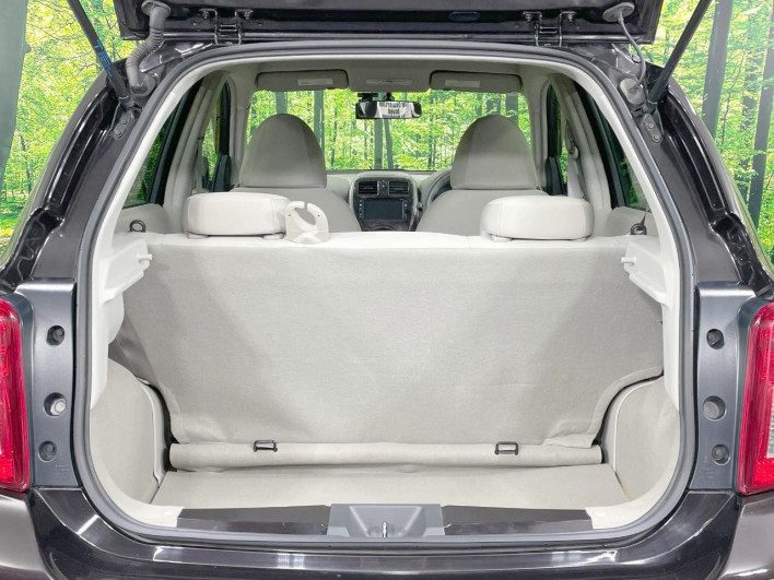 2018 Nissan March DBA-NK13 (UW-6a1f9b93ba1d3)[8]