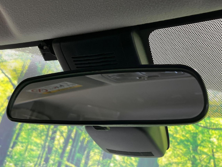 2016 Toyota Sienta DBA-NSP170G (UW-6a1f9b96253f1)[12]