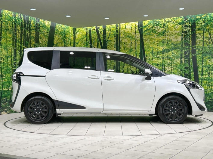 2019 Toyota Sienta DBA-NSP170G (UW-6a1f9b96bbeaf)[9]