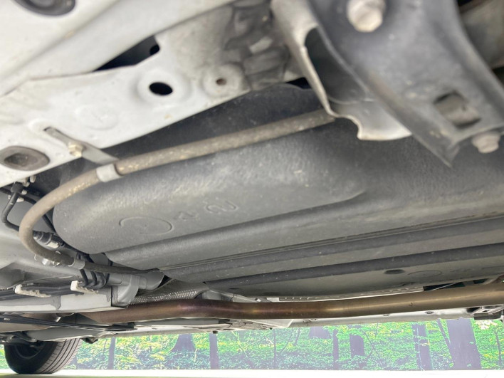 2019 Toyota Sienta DBA-NSP170G (UW-6a1f9b96bbeaf)[28]
