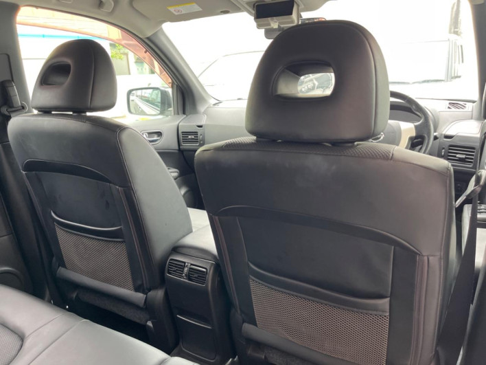2011 Nissan X-Trail DBA-NT31 (UW-6a1f9b9911377)[16]