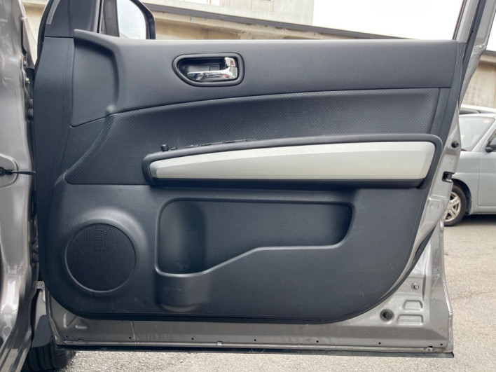 2011 Nissan X-Trail DBA-NT31 (UW-6a1f9b9911377)[13]
