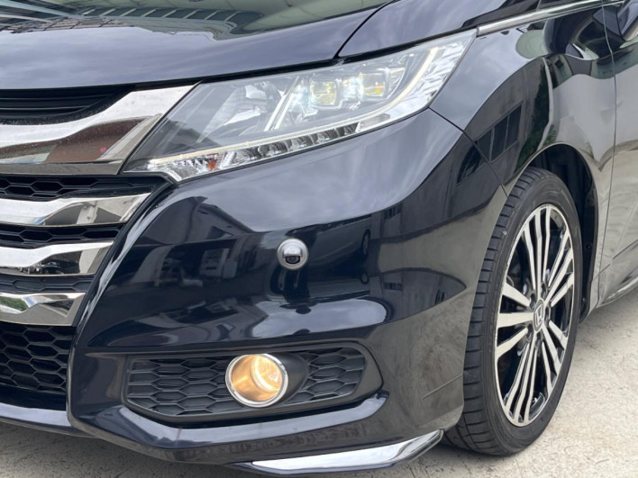 2014 Honda Odyssey DBA-RC1 (UW-6a1f9ba294985)[16]