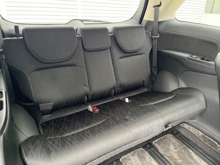 2014 Honda Odyssey DBA-RC1 (UW-6a1f9ba294985)[24]