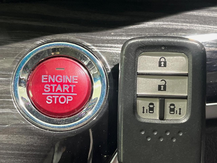 2015 Honda Odyssey DBA-RC1 (UW-6a1f9ba2cd98c)[23]