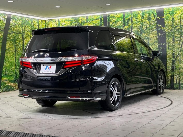 2015 Honda Odyssey DBA-RC1 (UW-6a1f9ba2cd98c)[5]