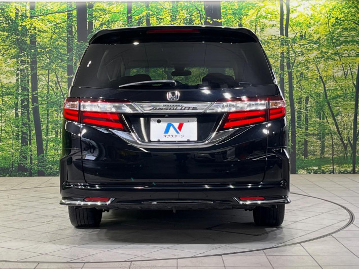 2015 Honda Odyssey DBA-RC1 (UW-6a1f9ba2cd98c)[6]