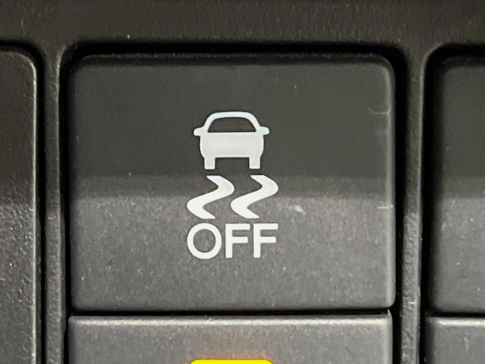 2015 Honda Odyssey DBA-RC1 (UW-6a1f9ba2cd98c)[28]