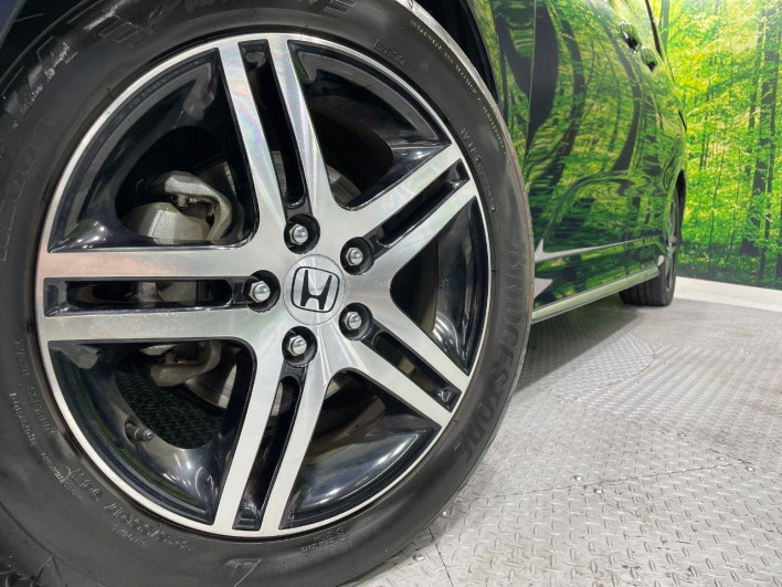 2015 Honda Odyssey DBA-RC1 (UW-6a1f9ba3128ce)[8]