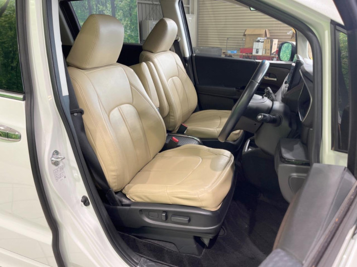 2021 Honda Odyssey Hybrid 6AA-RC4 (UW-6a1f9ba46f2f4)[6]