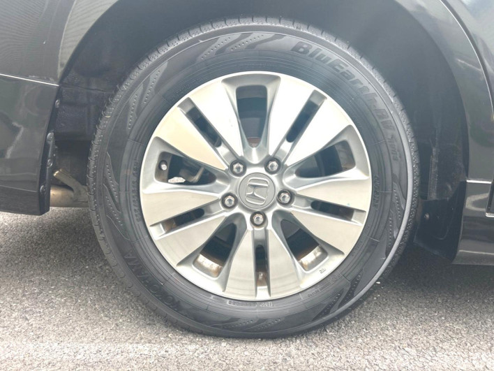 2012 Honda Stepwgn Spada DBA-RK5 (UW-6a1f9ba59e51d)[12]
