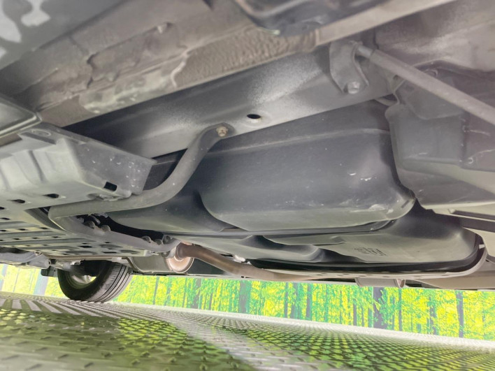 2013 Honda Stepwgn Spada DBA-RK5 (UW-6a1f9ba666b6f)[23]