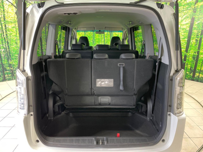2014 Honda Stepwgn Spada DBA-RK5 (UW-6a1f9ba6e02eb)[16]