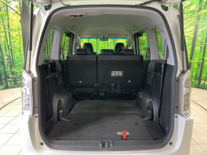 2014 Honda Stepwgn Spada DBA-RK5 (UW-6a1f9ba6e02eb)[12]