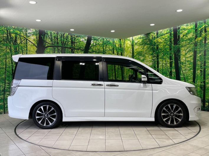 2014 Honda Stepwgn Spada DBA-RK5 (UW-6a1f9ba6e02eb)[24]