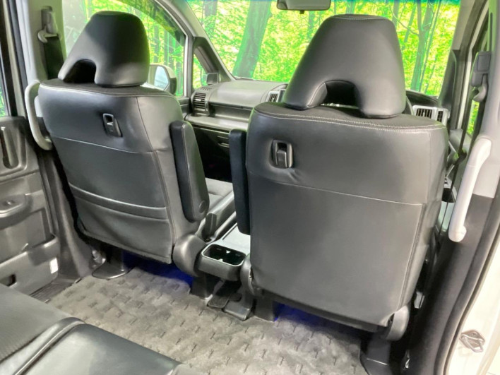 2014 Honda Stepwgn Spada DBA-RK5 (UW-6a1f9ba6e02eb)[17]