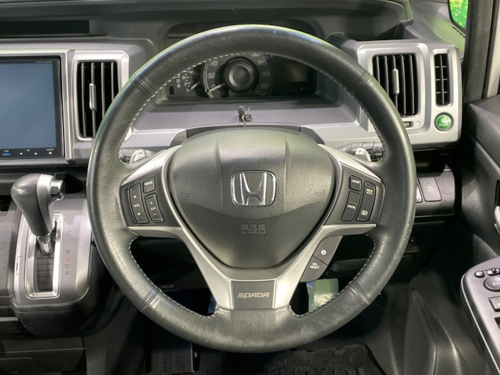 2014 Honda Stepwgn Spada DBA-RK5 (UW-6a1f9ba6e02eb)[19]
