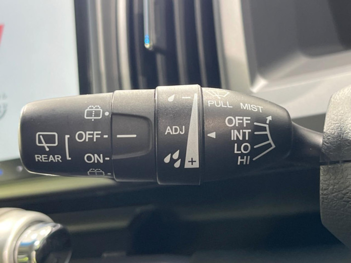 2014 Honda Stepwgn Spada DBA-RK6 (UW-6a1f9ba816574)[12]
