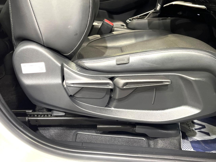 2021 Honda VEZEL 6AA-RV5 (UW-6a1f9bafa6f54)[12]