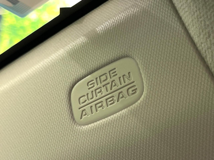 2021 Honda VEZEL 6AA-RV5 (UW-6a1f9bafa6f54)[28]