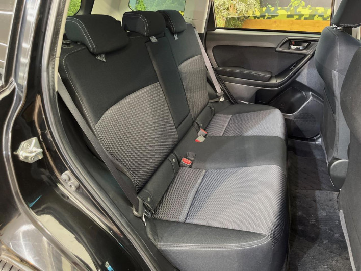 2014 Subaru Forester DBA-SJ5 (UW-6a1f9bbf9979b)[29]