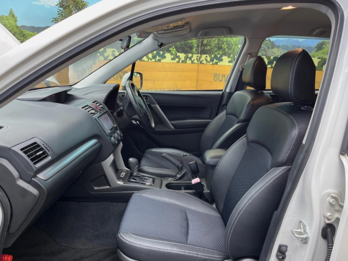 2013 Subaru Forester DBA-SJG (UW-6a1f9bc1ad6c2)[4]