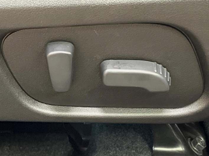 2013 Subaru Forester DBA-SJG (UW-6a1f9bc1ad6c2)[18]