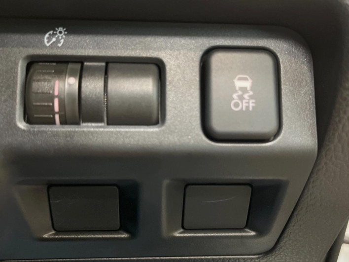 2013 Subaru Forester DBA-SJG (UW-6a1f9bc1ad6c2)[22]