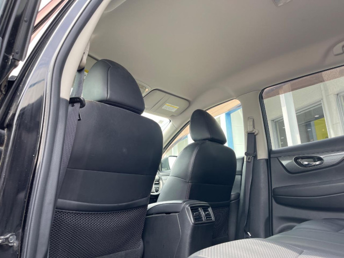 2016 Nissan X-Trail DBA-T32 (UW-6a1f9bc60950a)[17]