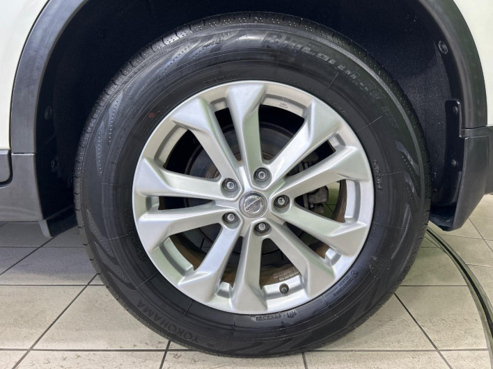 2015 Nissan X-Trail DBA-T32 (UW-6a1f9bc6f1671)[18]