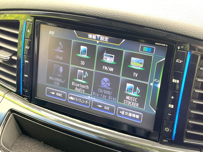 2019 Nissan Elgrand DBA-TE52 (UW-6a1f9bc8aa9e9)[19]