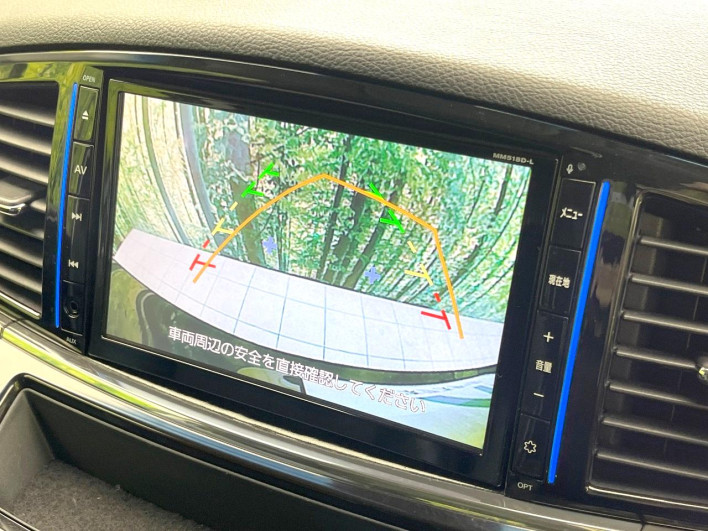 2019 Nissan Elgrand DBA-TE52 (UW-6a1f9bc8aa9e9)[18]