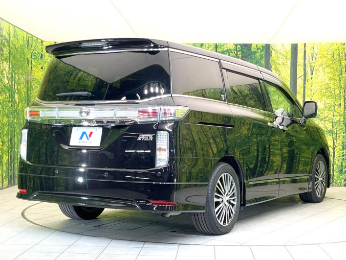 2019 Nissan Elgrand DBA-TE52 (UW-6a1f9bc8aa9e9)[24]