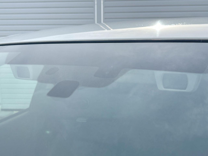 2015 Subaru Levorg DBA-VM4 (UW-6a1f9bd258ba7)[4]